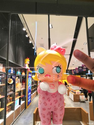 游逛厦门万象城 为老婆大人探寻POP MART的动漫奇趣